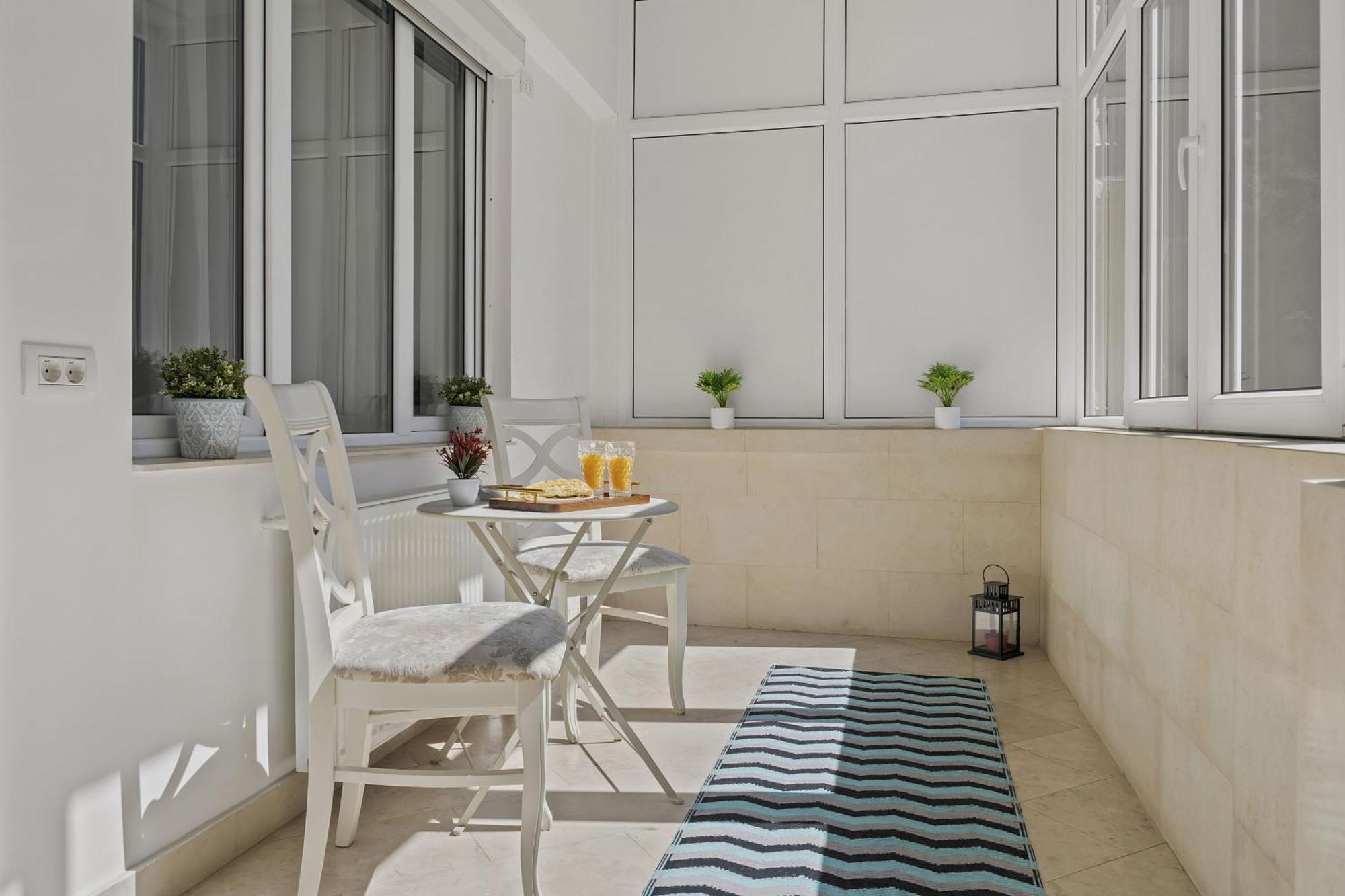 Sweet Luxury Three Rooms Apartment City Center Universitate Bucureşti Eksteriør bilde